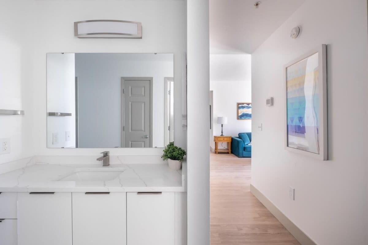 4B 2Ba Luxury Central Apartment With Gym Charlotte Dış mekan fotoğraf